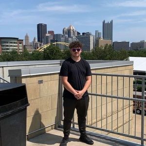 Meet your Posher, Aidan